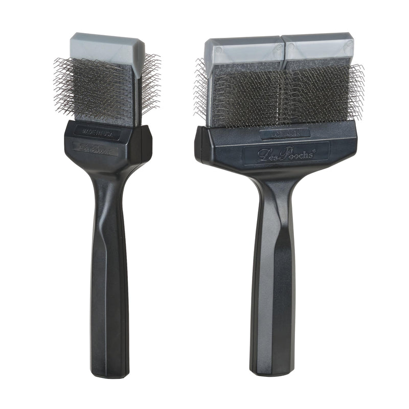 Brosse professionnelle de toilettage pour chien utilisee en routine professionnelle de La Rochelle