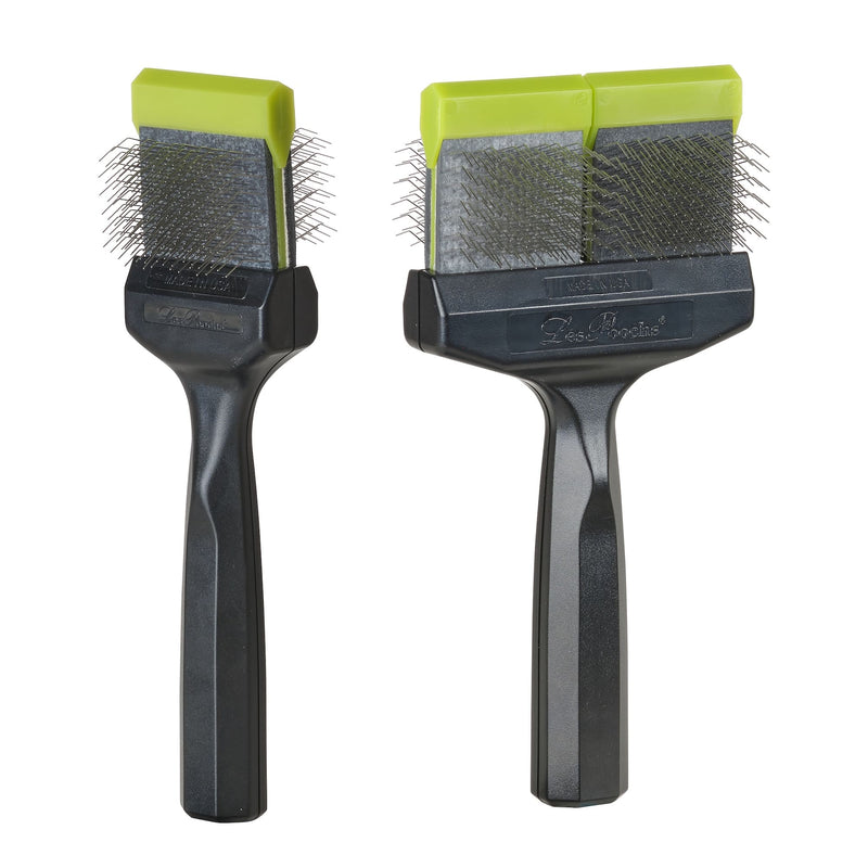 Brosse professionnelle de toilettage pour chien utilisee en routine professionnelle de La Rochelle
